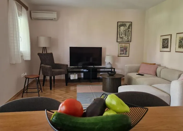 Luka Casa de Férias *